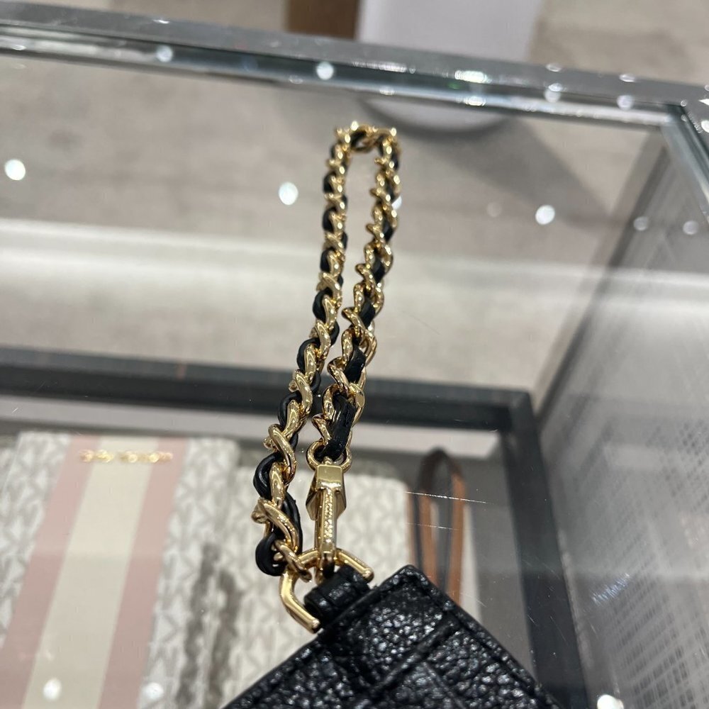 Small Pebbled Leather Chain Card Case - Picture 3 of 8